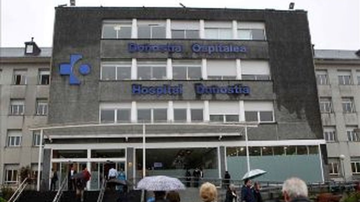 Hospital Donostia, en el País Vasco, donde permanece ingresado en estado grave el paciente de 40 años infectado con E.coli. Foto archivo EFE