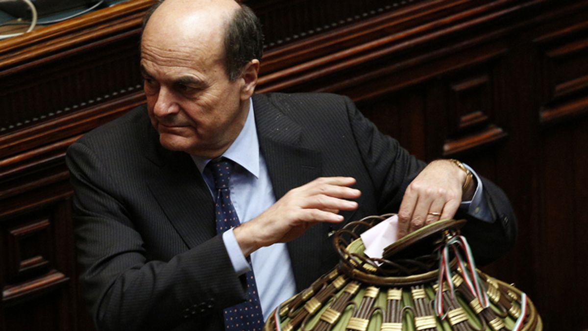 Bersano durante las votaciones para elegir al presidente de la República