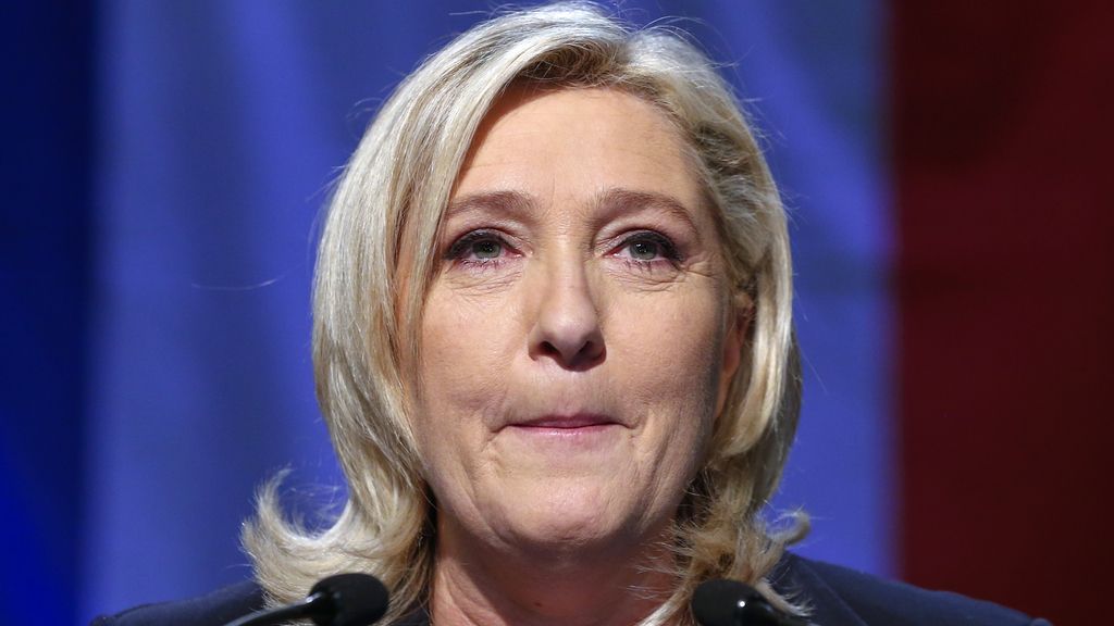 Francia frena al Frente Nacional de Le Pen en las regionales