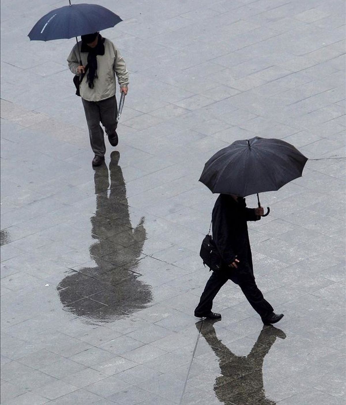 Según un estudio elaborado por la Universidad de Extremadura, la Península Ibérica ha registrado un aumento del número de los días de lluvia desde 1903 hasta 2003. EFE/Archivo