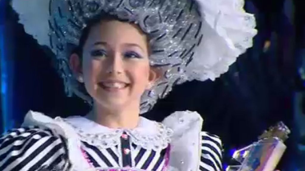 Santa Cruz de Tenerife elige a su reina infantil de carnaval