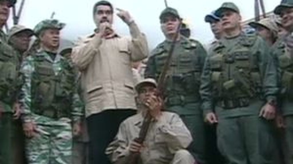 Nicolás Maduro insiste en su denuncia de la invasión extranjera