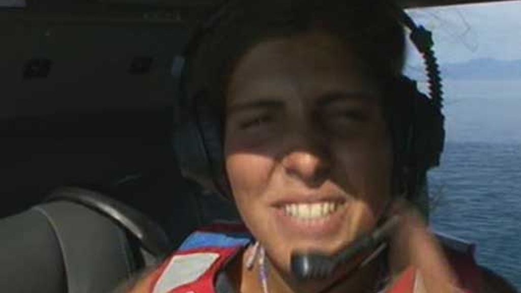 Los anónimos saltan del helicóptero