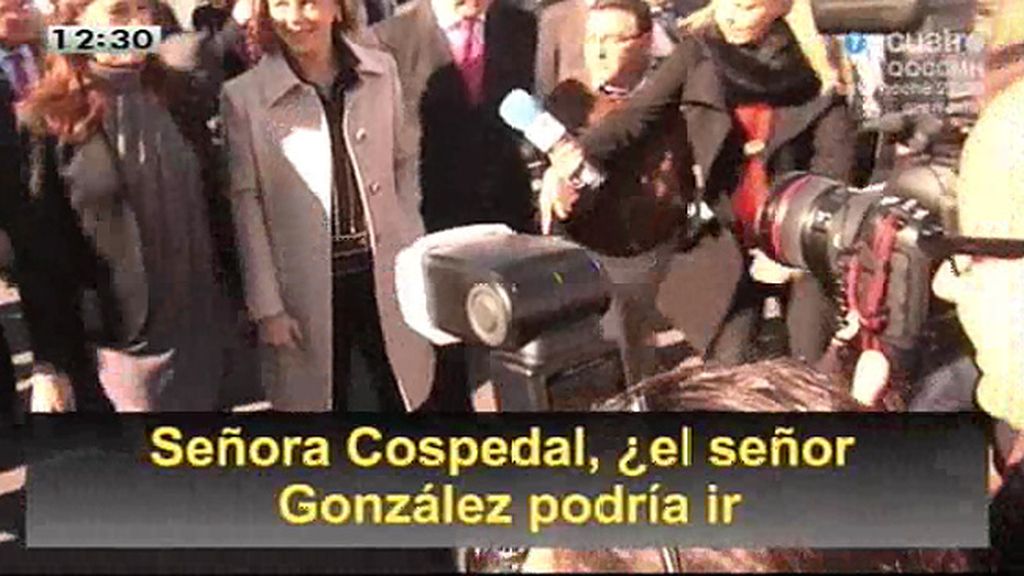 Obstaculizan que un periodista pregunte a Cospedal