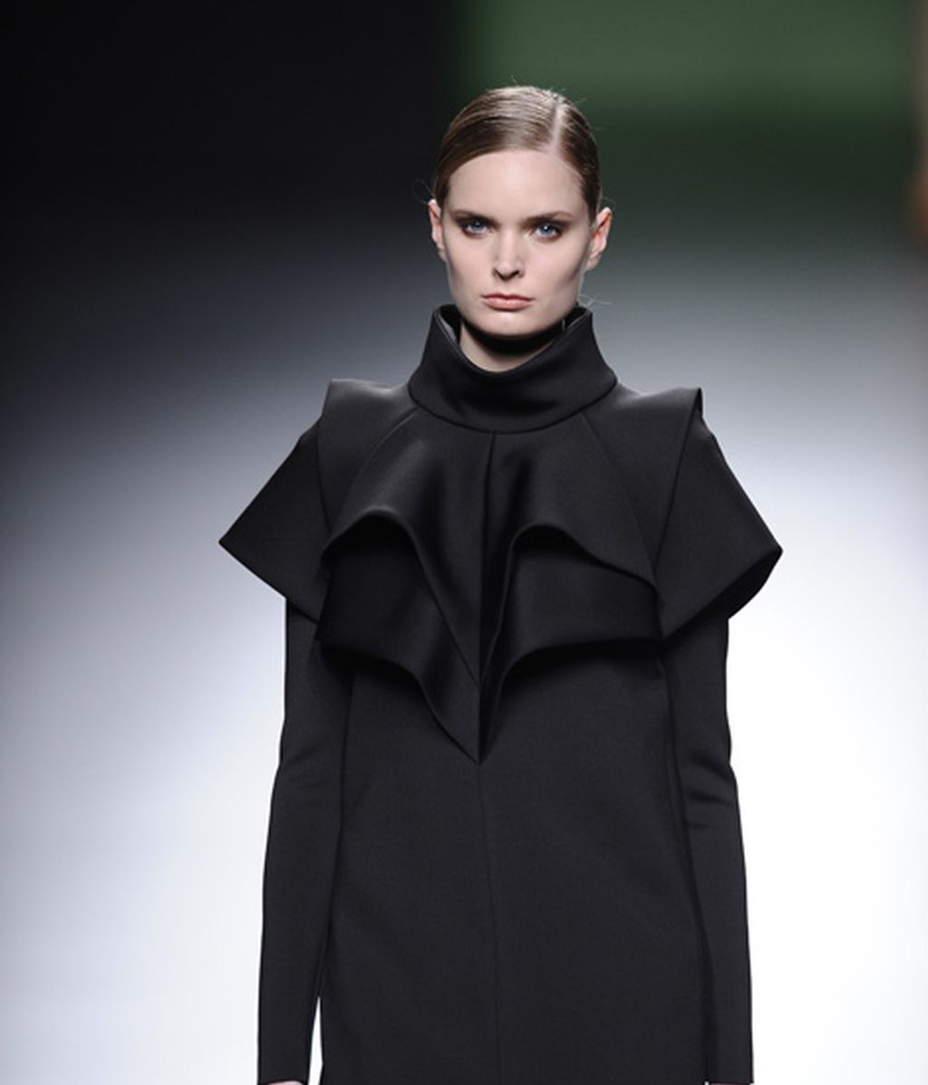 Volúmenes en faldas, vestidos y chaquetas