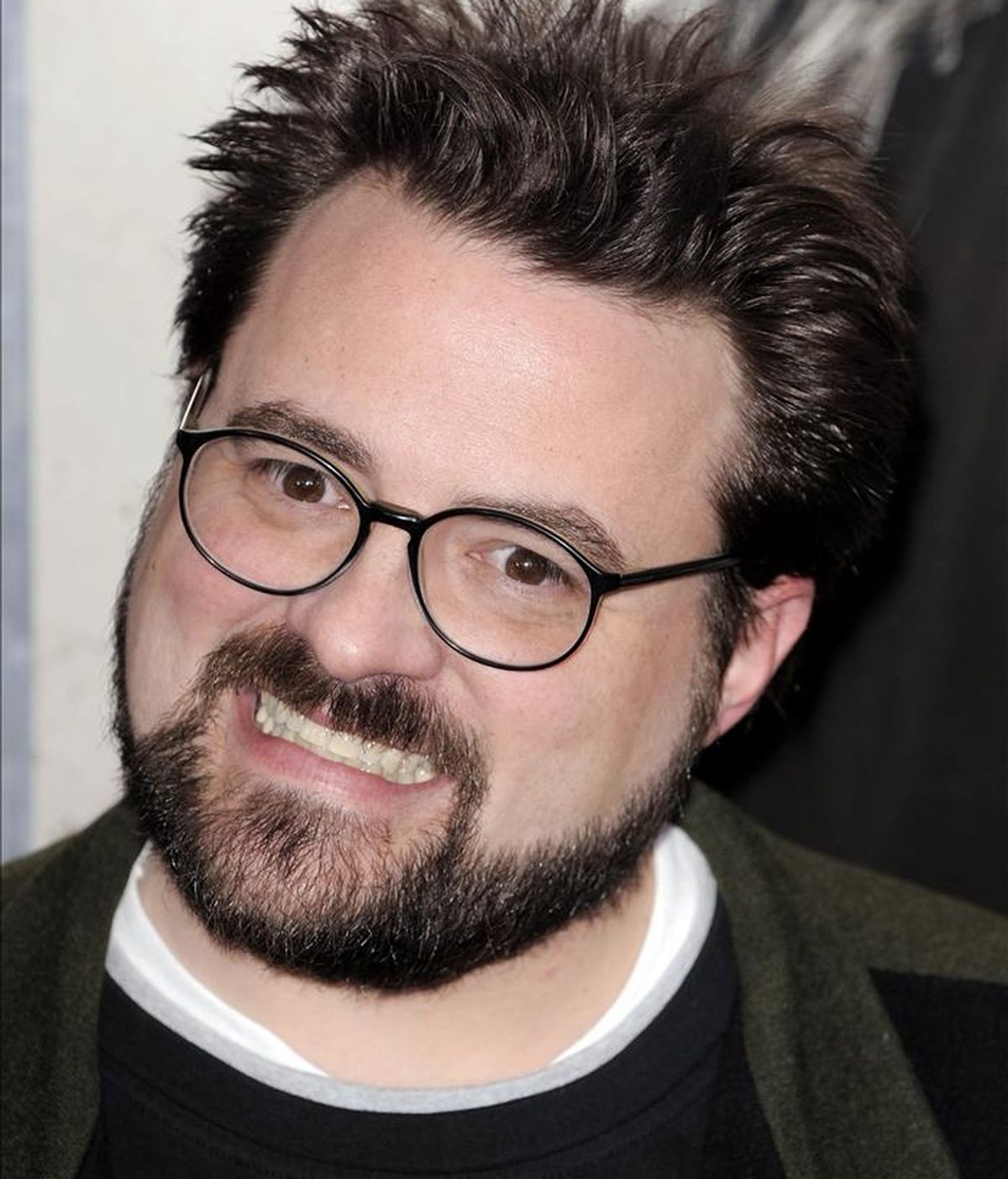 El director estadounidense Kevin Smith, icono del cine "indie" gracias a películas como "Clerks", "Mallrats" o "Chasing Amy", organizará varias proyecciones de su cinta por todo EE.UU. antes de que el filme llegue a las salas el 19 de octubre, en un esfuerzo por tratar de recuperar gran parte del presupuesto, cifrado en cuatro millones de dólares. EFE/Archivo