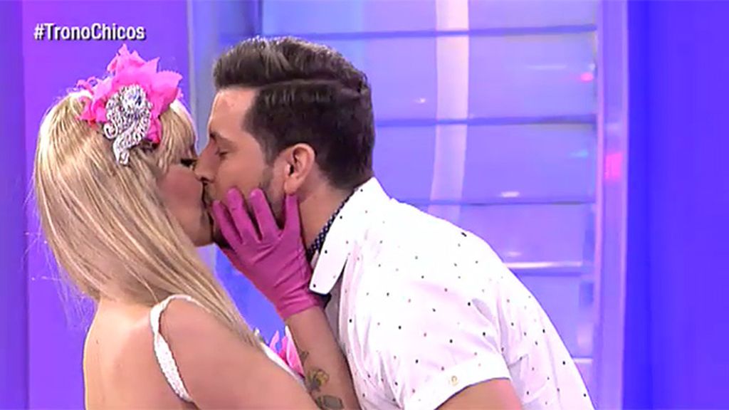 Shaila, la novia Barbie de Manu