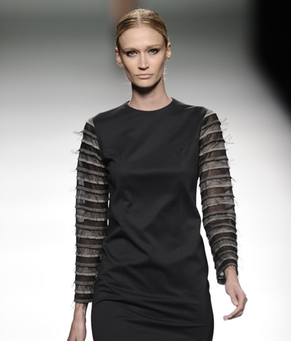 La viuda negra se convierte en musa