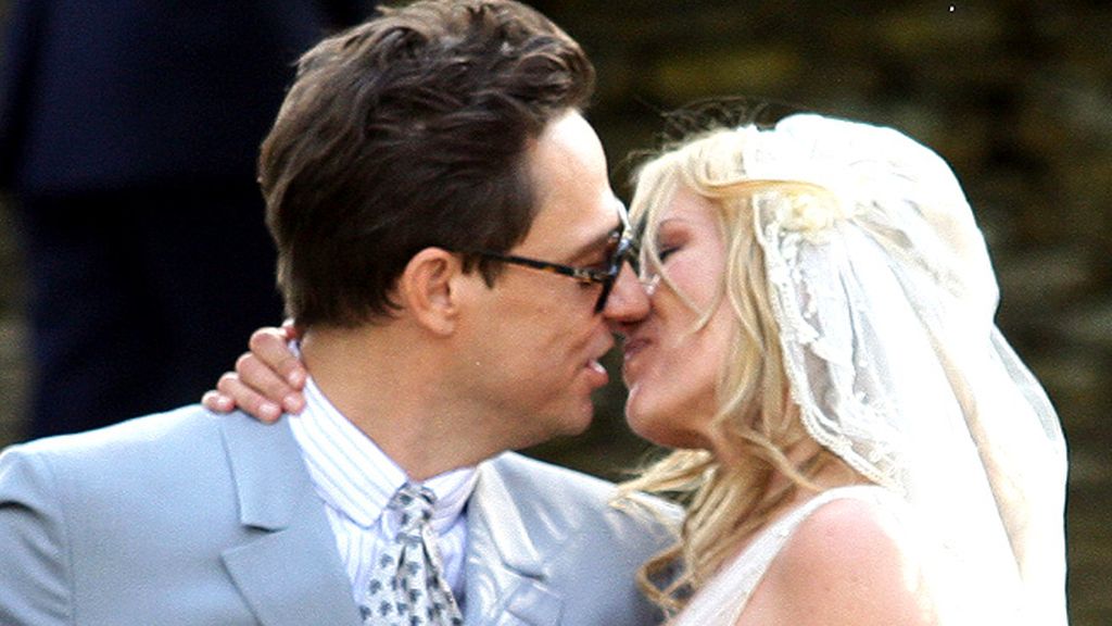 Kate Moss se casa con Jamie Hince con vestido de Galliano