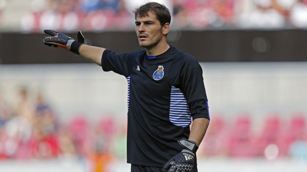 Casillas: "Enfrentarse a un equipo español es una sensación nueva"