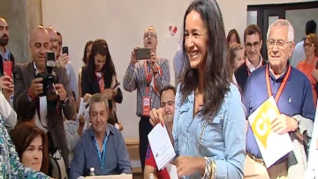 Villacís: "La mejor manera de expresarse es votando"