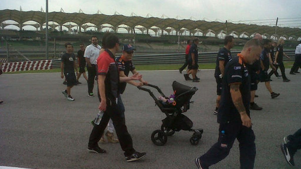 Tributo a Marco Simoncelli en Malasia