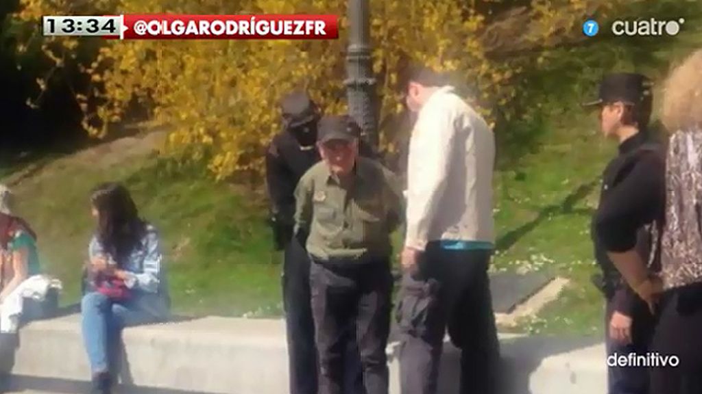 Detenido un hombre de 81 años que estaba protestando
