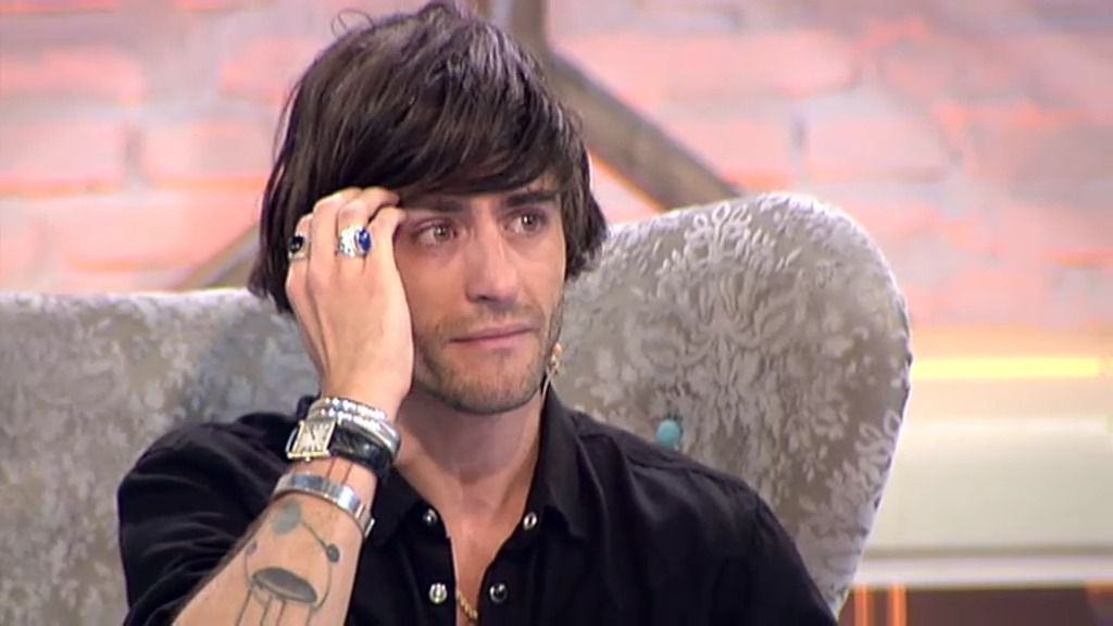 Pelayo Díaz se emociona en plató con la historia de José y Chelo