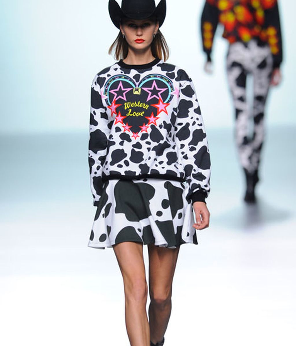 María Escoté: indios y vaqueros