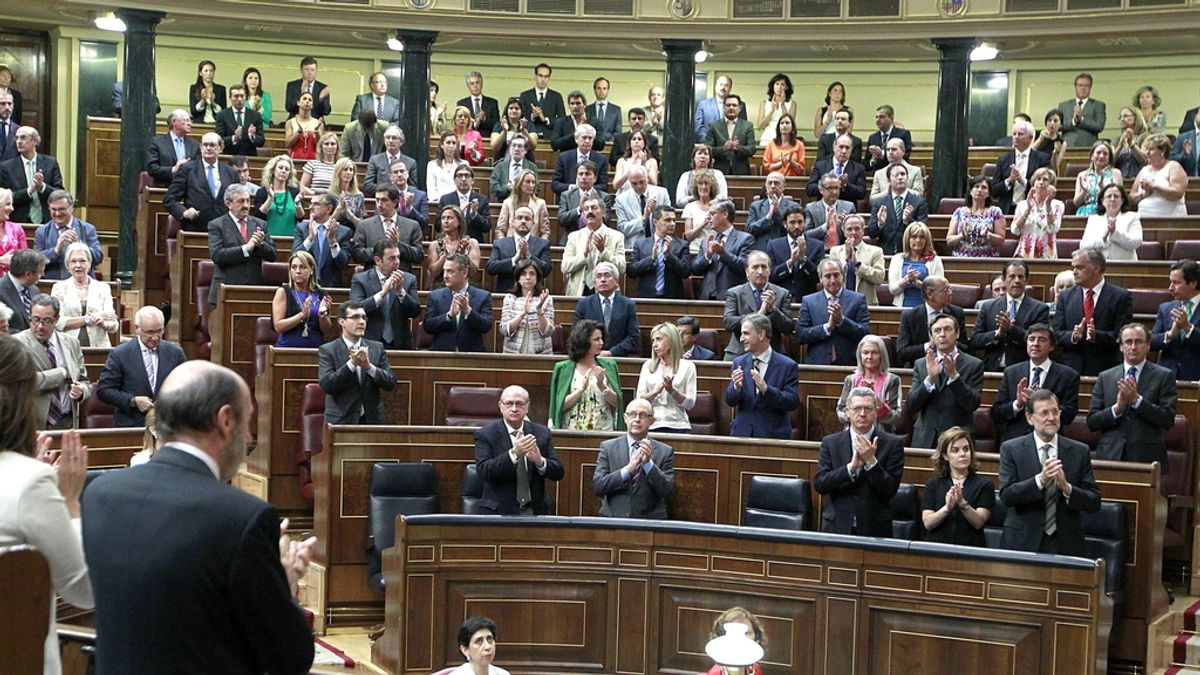 El Congreso de los Diputados rinde homenaje a Peces-Barba y guarda un minuto de silencio