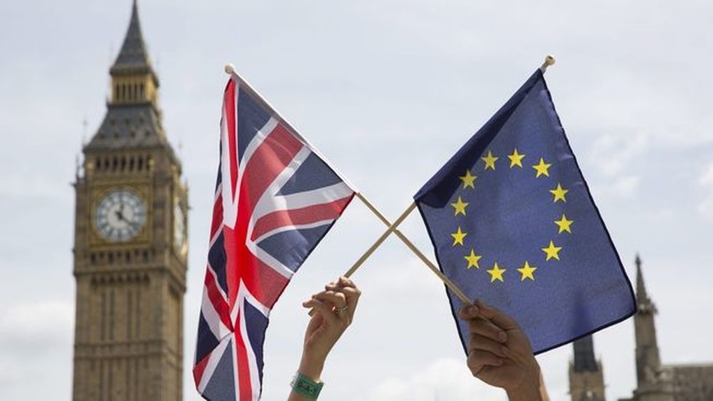 Los españoles en Reino Unido salen a la calle para hacer campaña por Europa