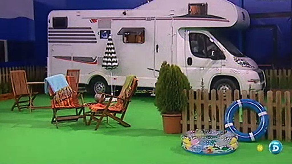 El primer día de los dos nuevos concursantes +1 en su caravana particular