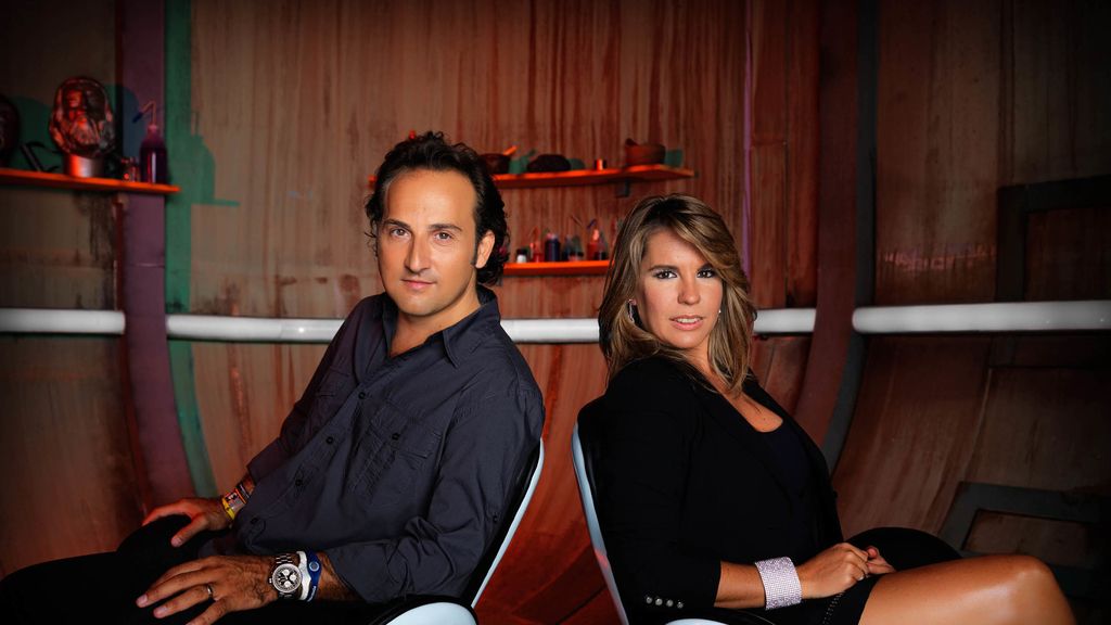 Iker Jiménez y Carmen Porter, presentadores de 'Cuarto Milenio'