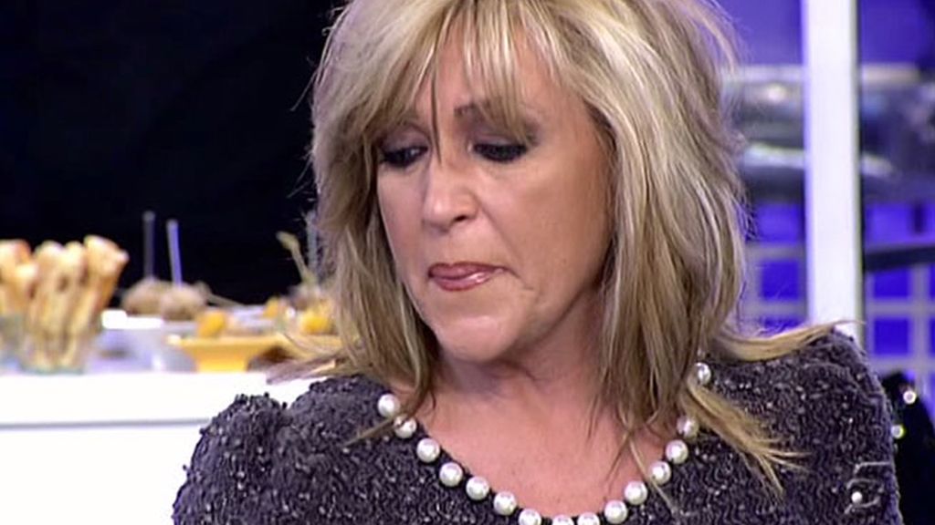 Lydia Lozano, al borde las lágrimas
