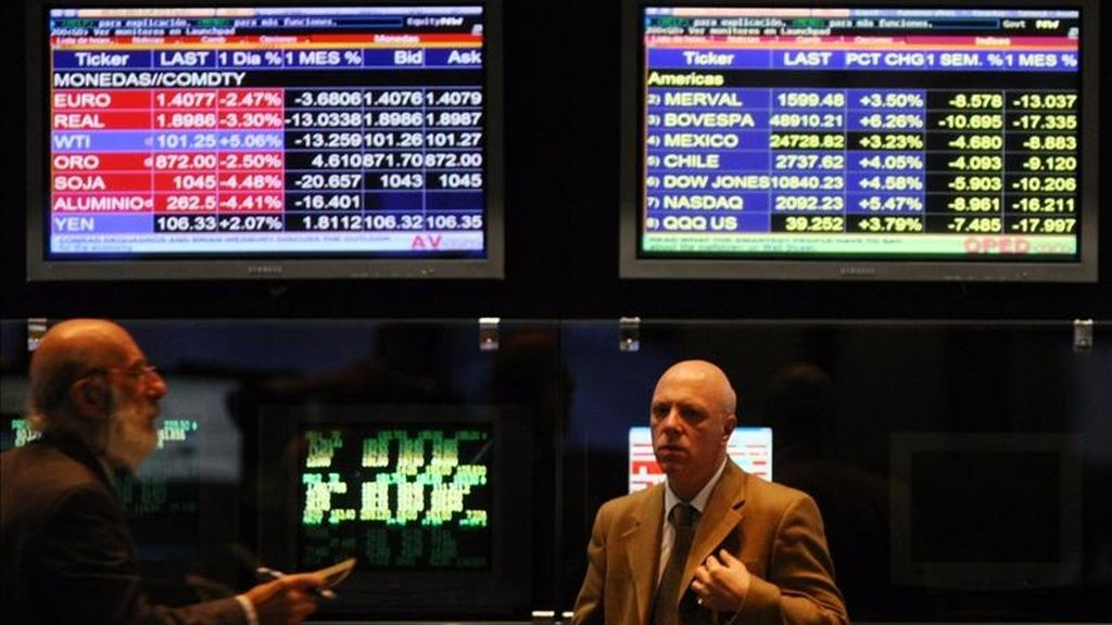 En Latinoamérica, la mayoría de plazas se contagió del ánimo positivo de Wall Street y mantuvo la tendencia alcista del día anterior, con excepción de Colombia y Montevideo. EFE/Archivo En Latinoamérica, la mayoría de plazas se contagió del ánimo positivo de Wall Street y mantuvo la tendencia alcista del día anterior, con excepción de Colombia y Montevideo. EFE/Archivo