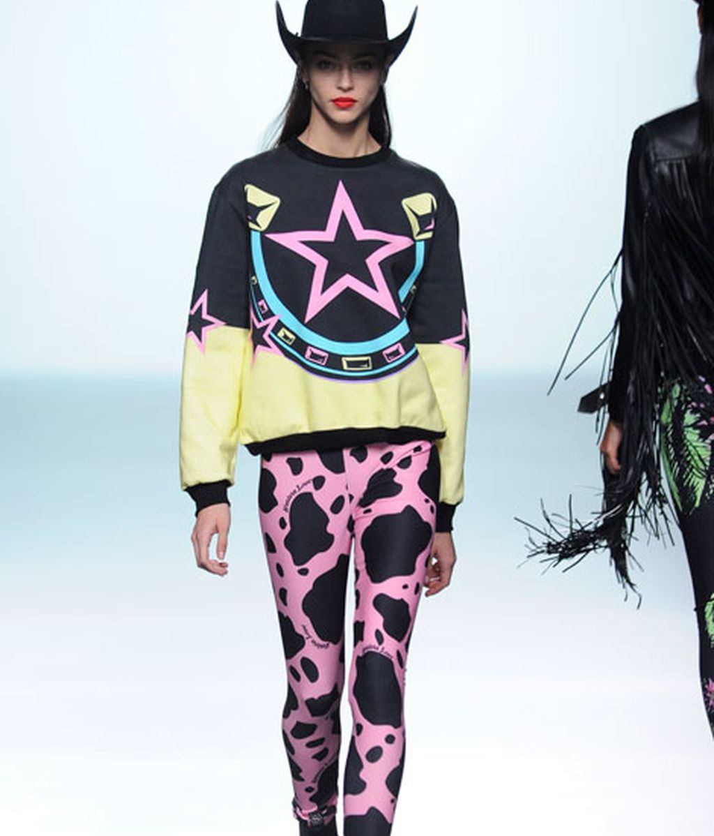 María Escoté: indios y vaqueros