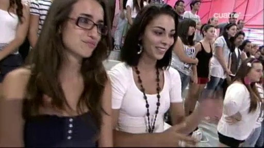 Asqueroso castigo para Lorena e Ingrid