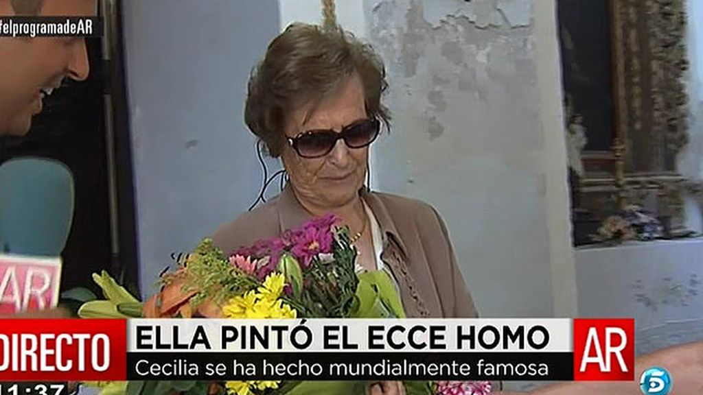 El cantante visitó Borja, pueblo donde se encuentra la pintura