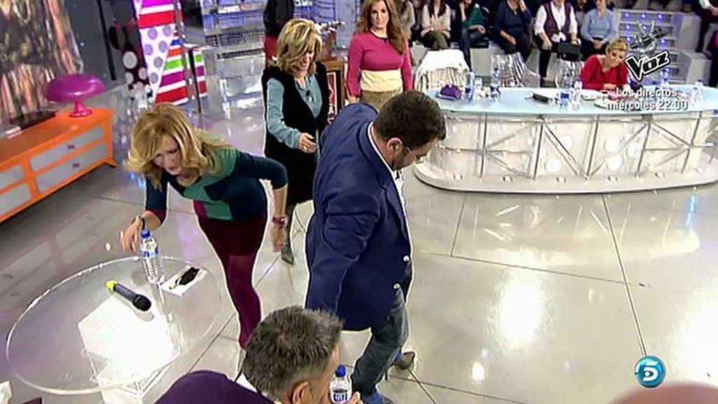 Jorge Javier Vázquez comprueba lo que es andar con tacones