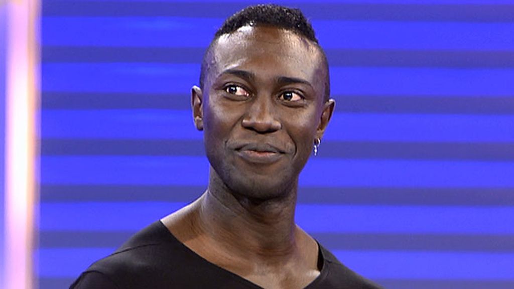 ¿El primo de Dosel viene a pretender a Elisa?