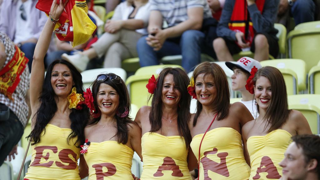 "El rojo" y "el arlequín" ya pueblan Gdansk