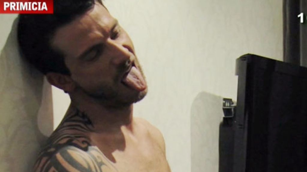 ¡Arturo y Arantxa se desnudan!