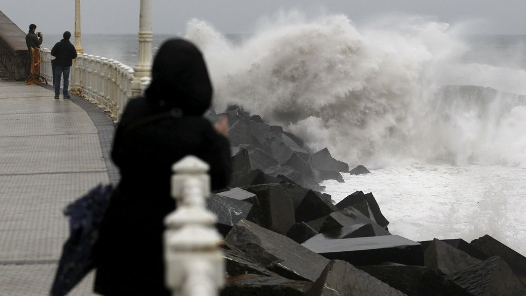 Un total de 46 provincias en alerta, sobre todo, por fuertes vientos