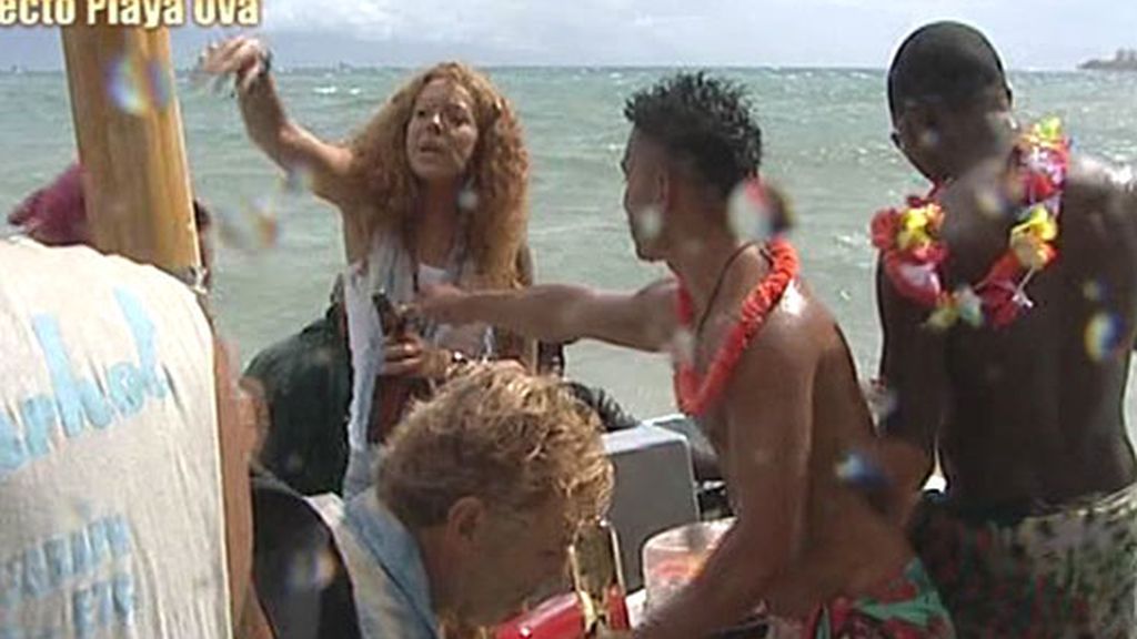 Fiesta playera con Sofía Cristo