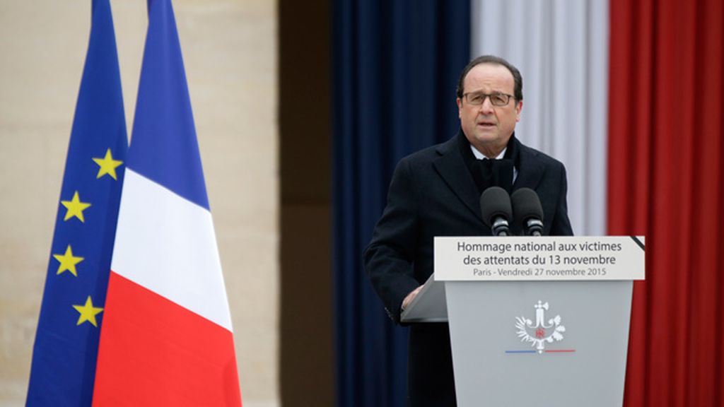 Hollande: "A este enemigo le venceremos"