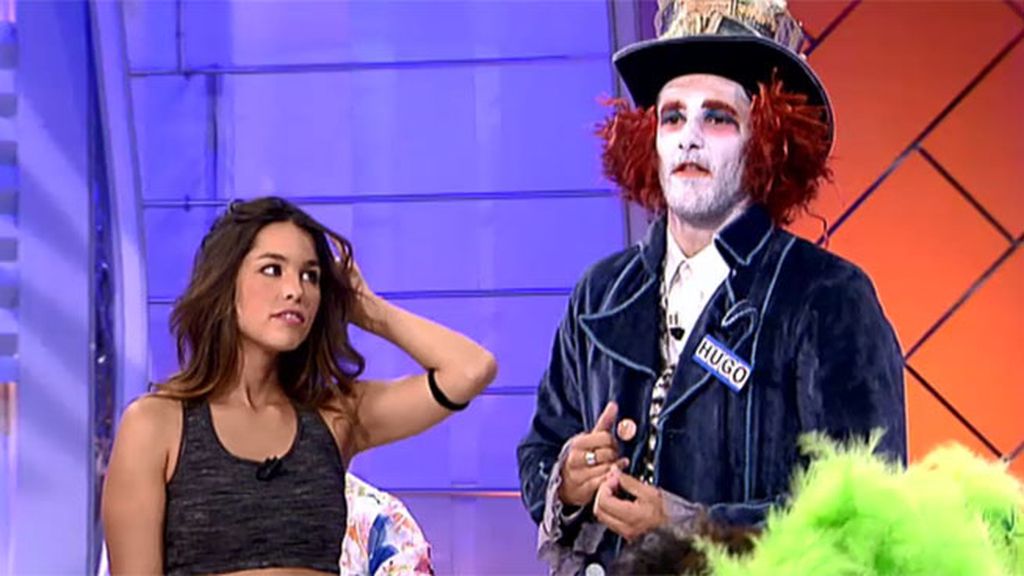 Hugo representa al carnaval de Cádiz en el plató de ‘Mujeres y Hombres’