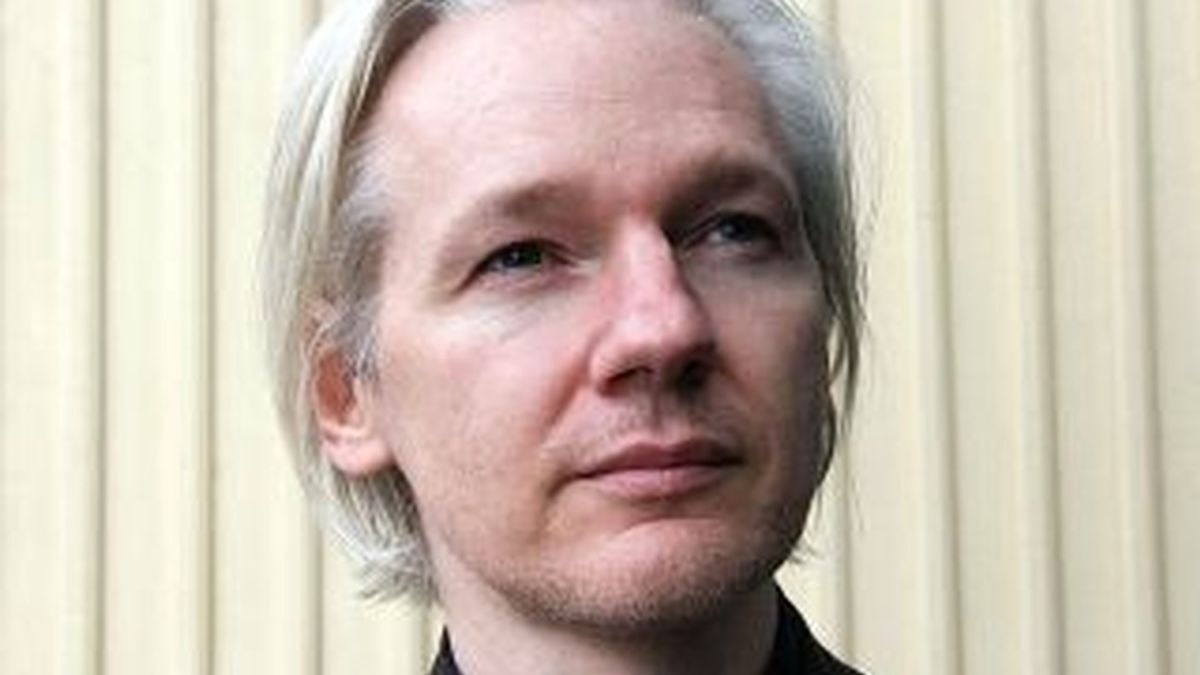 Julian Assange será juzgado en Suecia por varios delitos de violencia sexual. Foto archivo