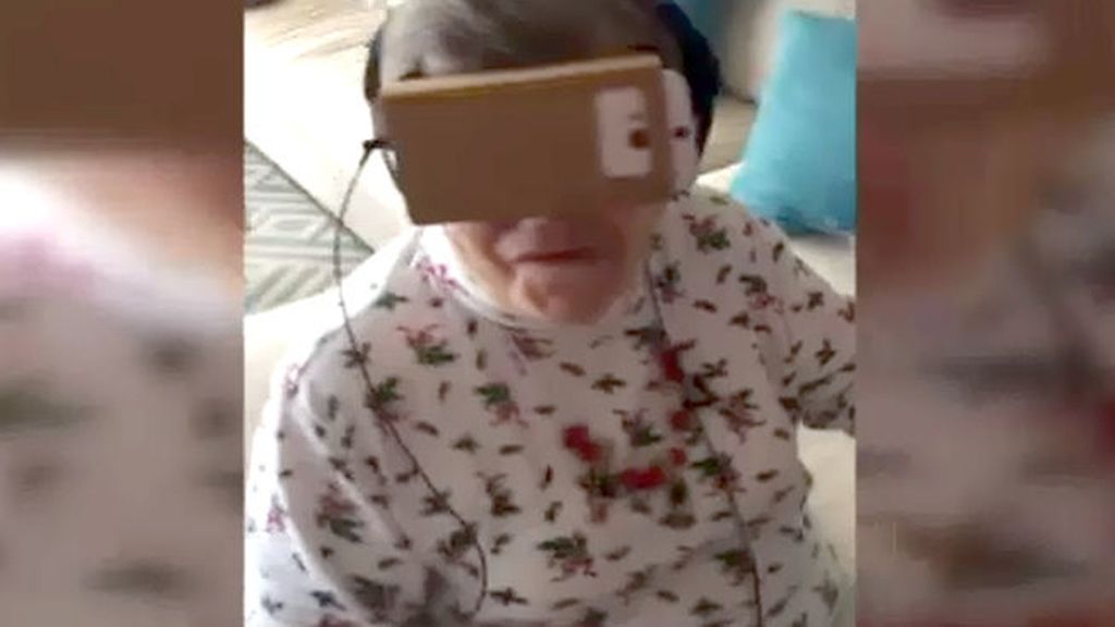 ¿Qué pasa cuando le ponen unas gafas de realidad virtual a una abuela?