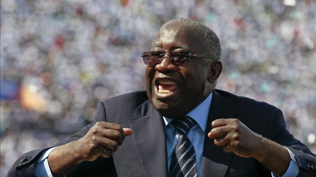 Fotografía de archivo del entonces presidente marfileño, Laurent Gbagbo, durante un mitin electoral en Abiyán (Costa de Marfil). EFE/Archivo