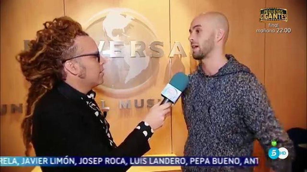 Torito acude a la entrega del disco de platino al documental de Paco de Lucía