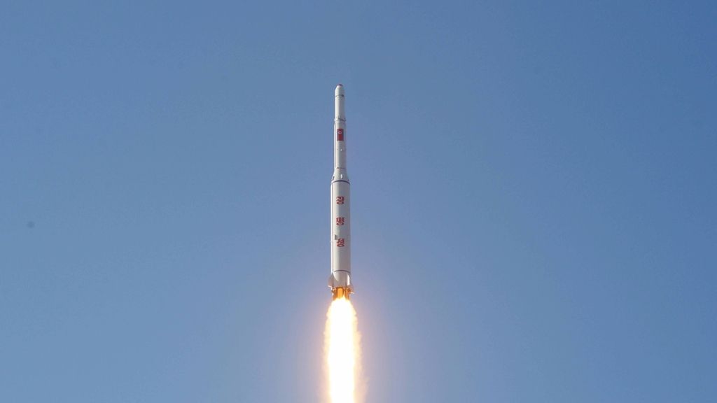Corea del Norte acredita su capacidad de lanzar misiles de largo alcance