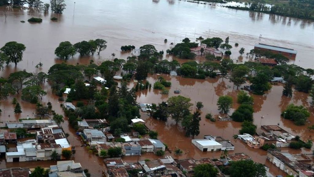 Argentina sufre las peores inundaciones de los últimos 50 años