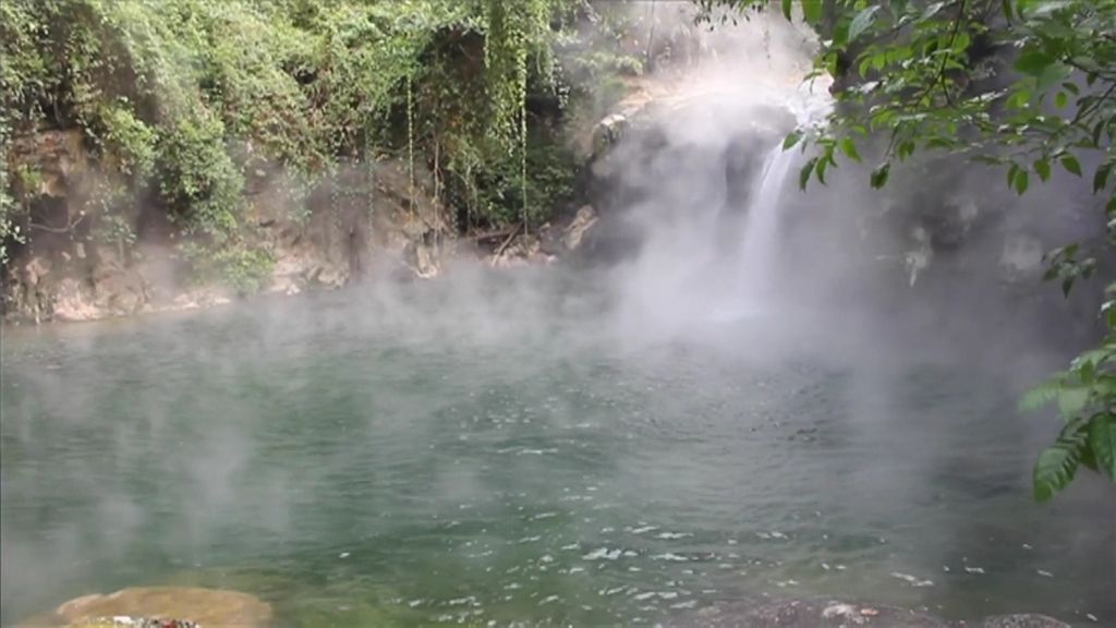 De leyenda a realidad, existe el río hirviente en la selva amazónica en Perú