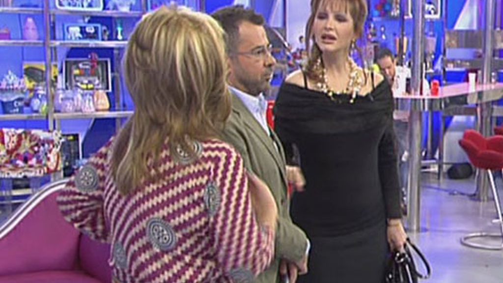 Yurena y su madre la lían en Sálvame