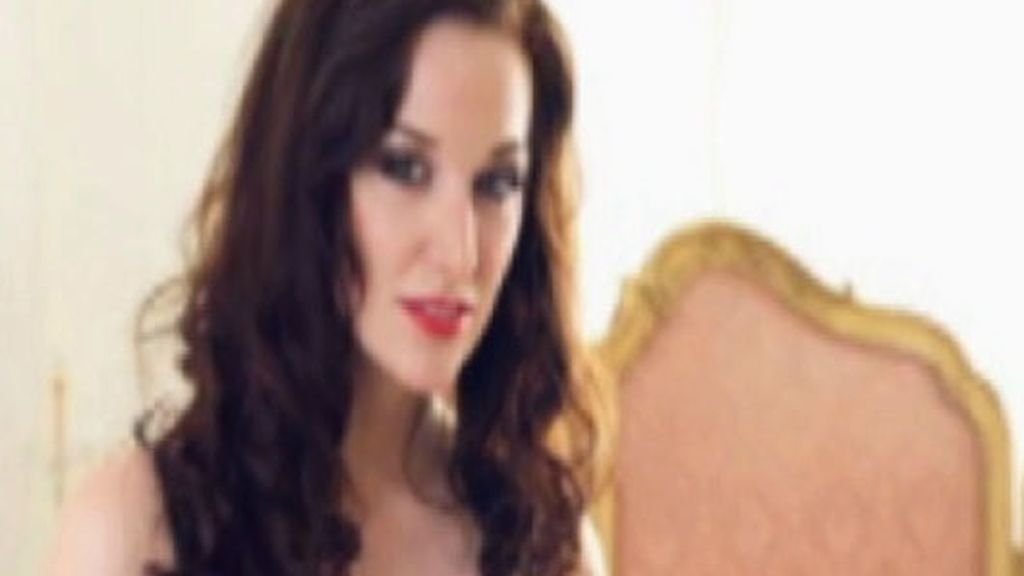 Miss Inglaterra, una belleza de armas tomar