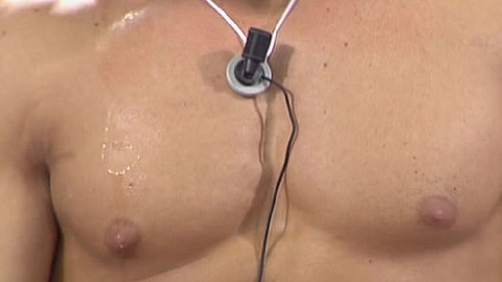 Rafa Mora presume de cuerpo