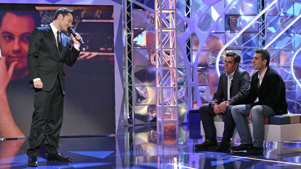 El cantante Tiziano Ferro participa en una de las nuevas historias de 'Hay una cosa que te quiero decir'