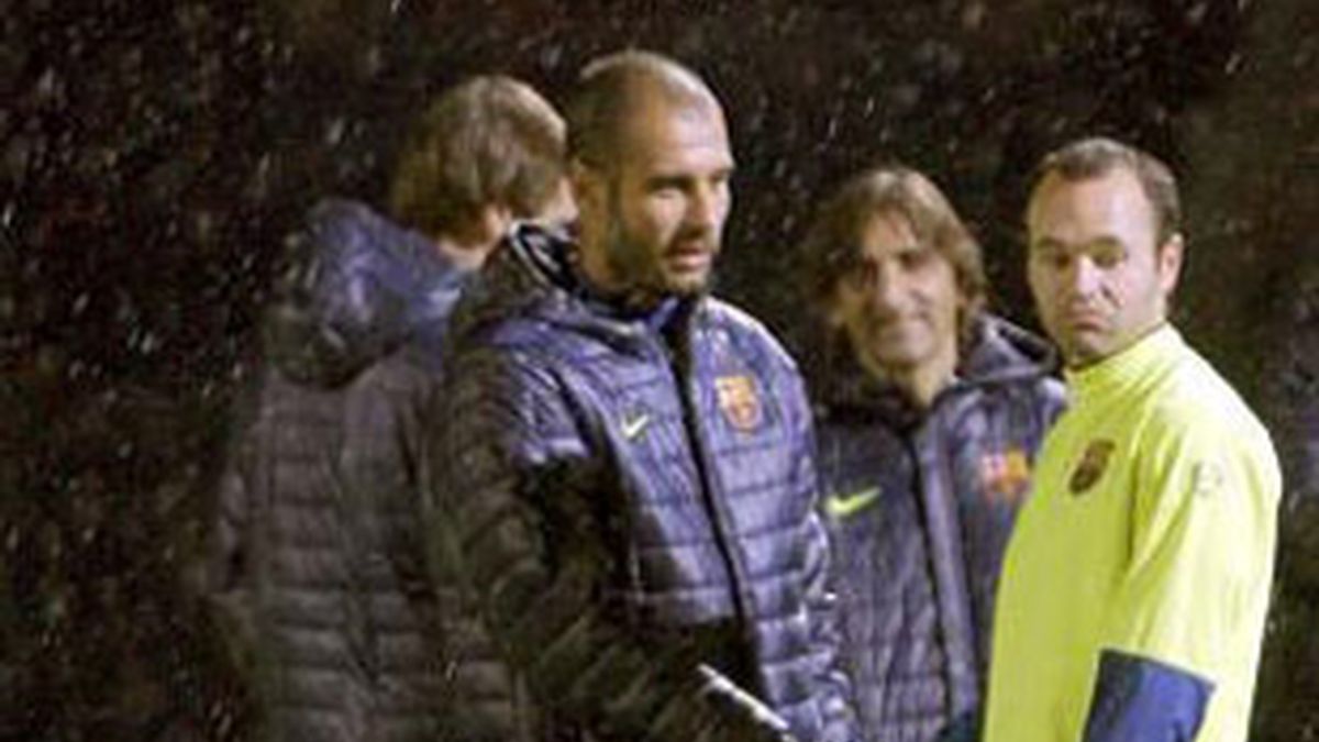 Guardiola e Iniesta durante un entrenamiento. FOTO: EFE/Archivo Guardiola e Iniesta durante un entrenamiento. FOTO: EFE/Archivo