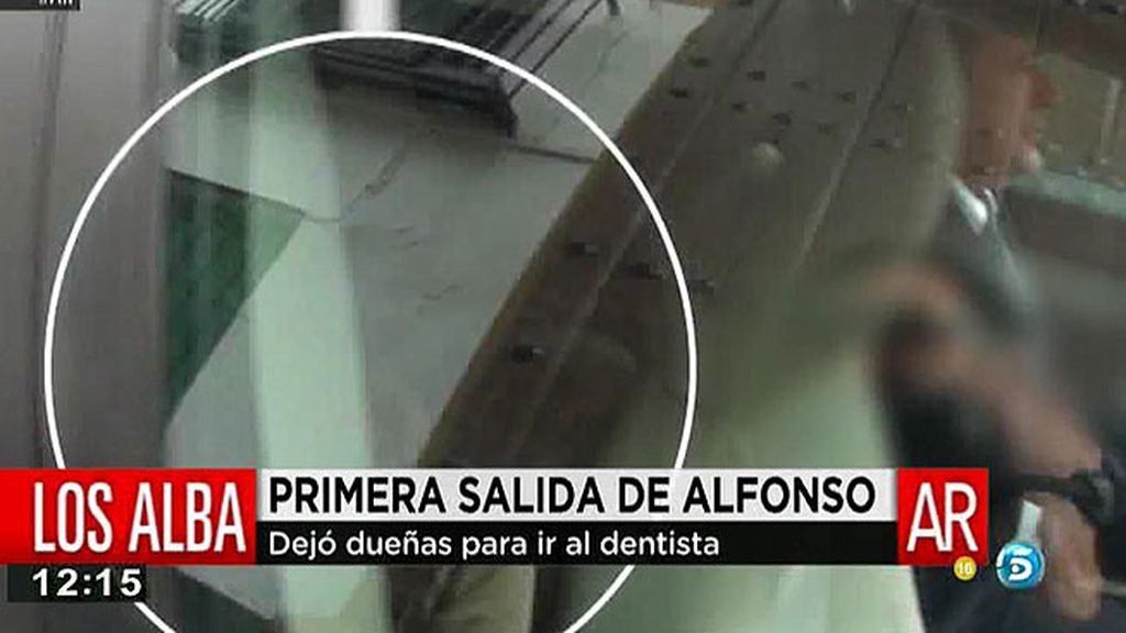 Alfonso Díez sale por primera vez de Dueñas desde que falleció la duquesa de Alba