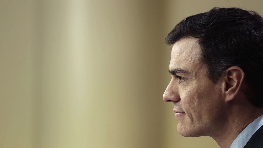 La soledad de Pedro Sánchez ante el debate de investidura